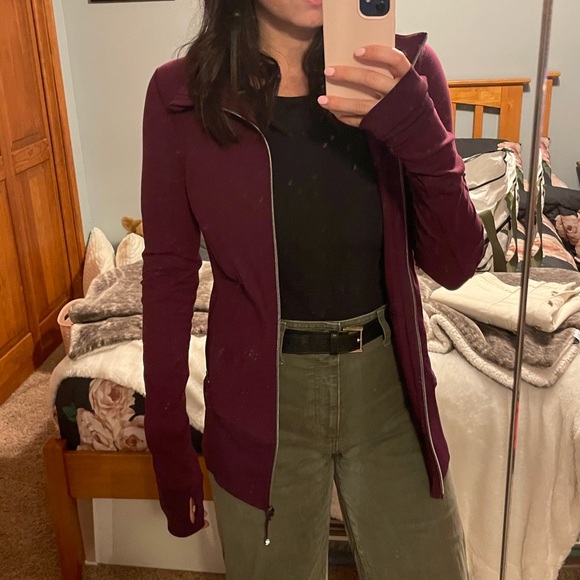 Lululemon nice asana purple zip up sweater jacket - Picture 10 of 16